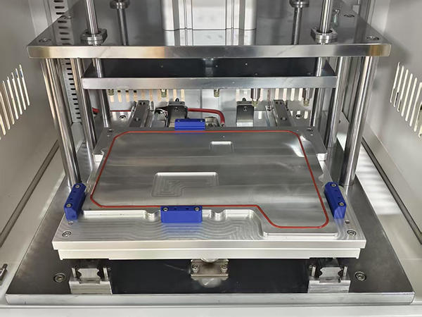 汽车盖板气密测试治具